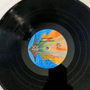 Vinyl LP Funkadelic "not in original cover"